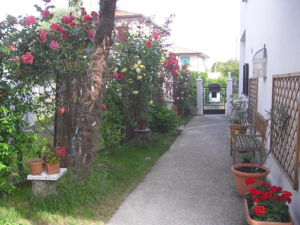 Ca' Delle Arti Bed & Breakfast โอเรียโก ดิ มิรา ภายนอก รูปภาพ